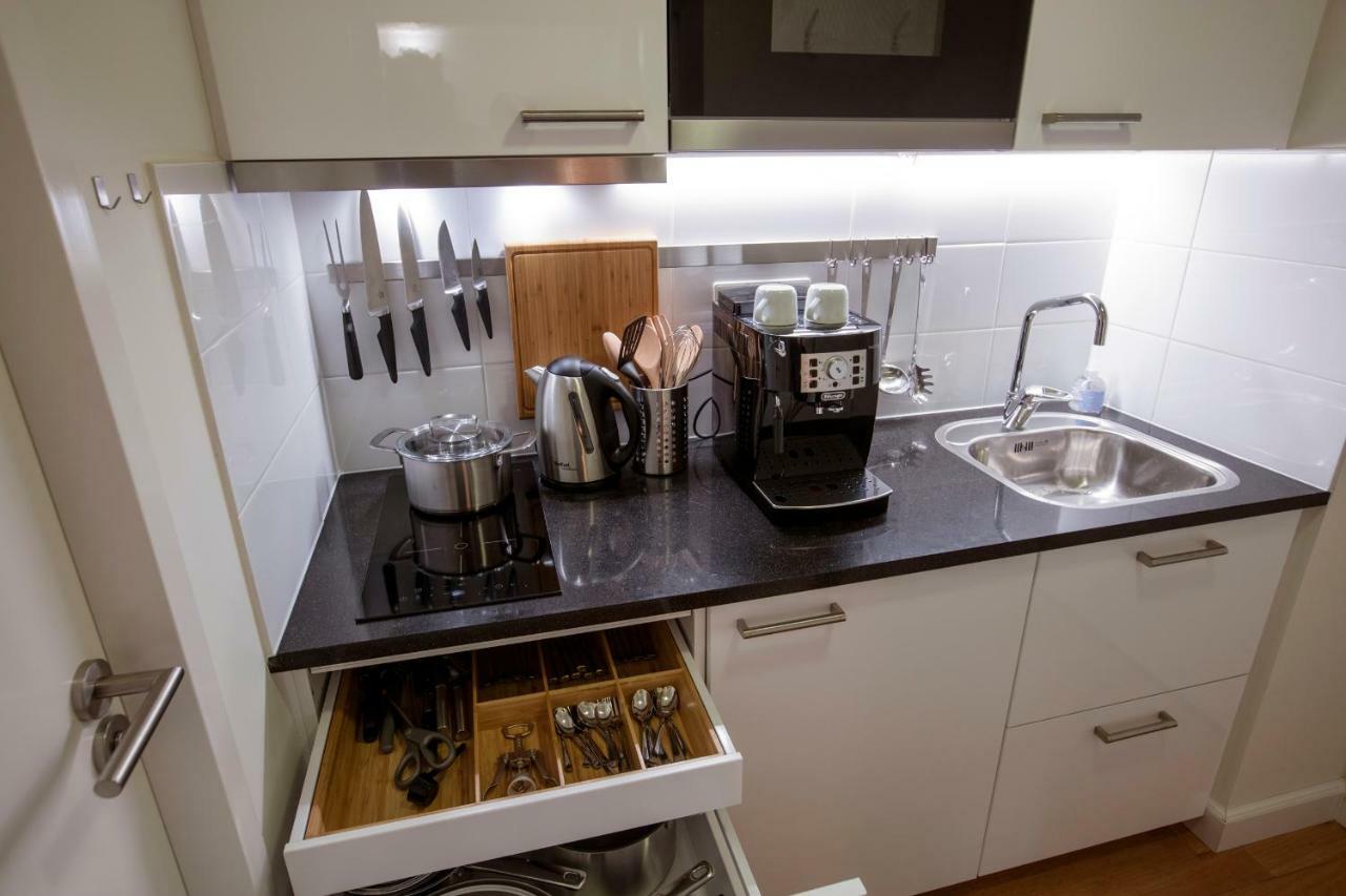 Central & Quiet Canal Apartment Amsterdam Zewnętrze zdjęcie